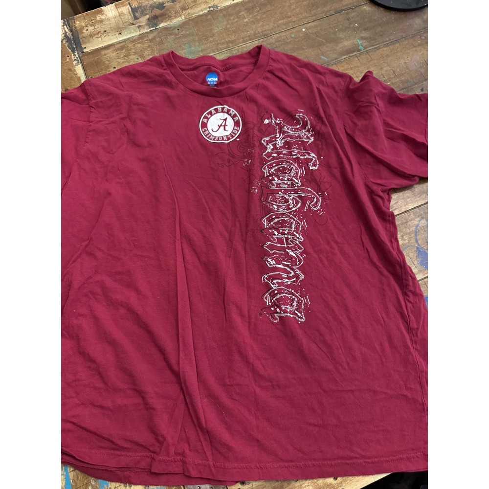 Alabama Crimson Tide NCAA T-Shirt XL Crimson Red Vertical Graphic Tee KA Inc